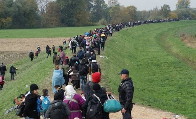 Η Αυστρία είναι έτοιμη να αναπτύξει τον στρατό στα σύνορα με την Ιταλία λόγω μεταναστών